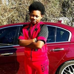 Meet your Posher, Devin